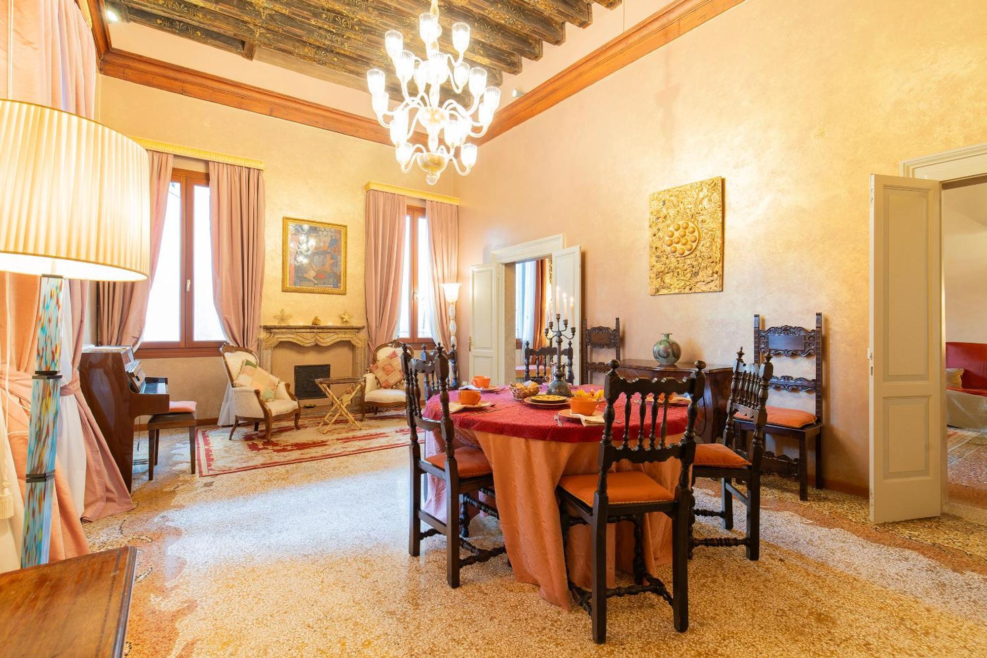 Fortuny3967 Suites & Wine Benátky Exteriér fotografie